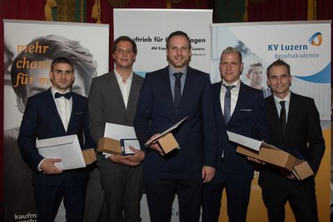 Diplomfeier HFW - Höhere Fachschule für Wirtschaft 2016