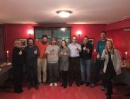 Diplomierte Product Manager/innen feiern ihren Erfolg