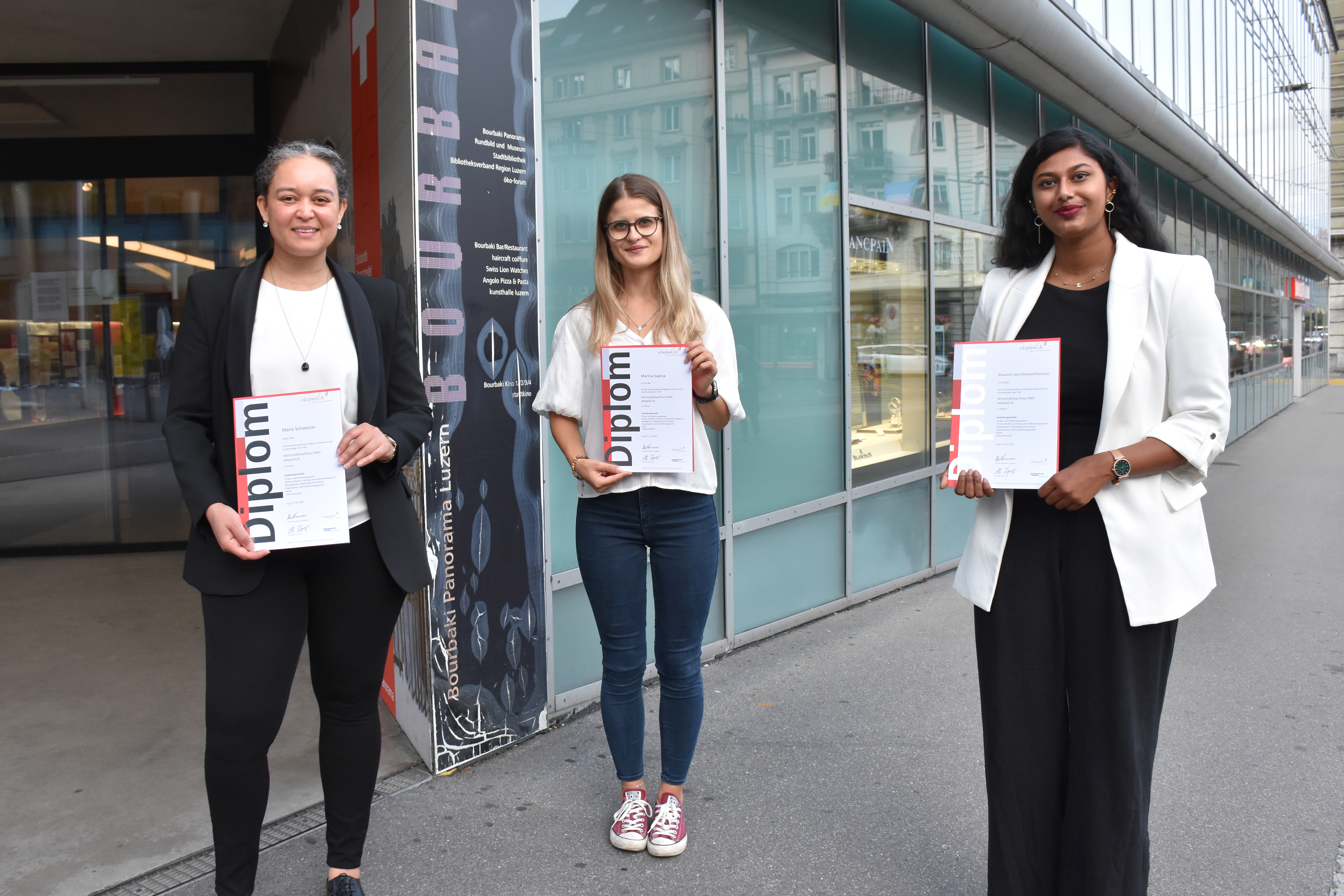 KV Luzern Berufsakademie Diplomfeier HWD