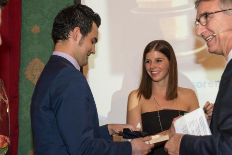 Alumni Finanzen 2015_32
