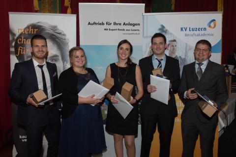 Diplomfeier HFW - Höhere Fachschule für Wirtschaft 2016