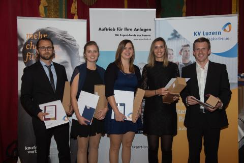 Diplomfeier HFW - Höhere Fachschule für Wirtschaft 2016